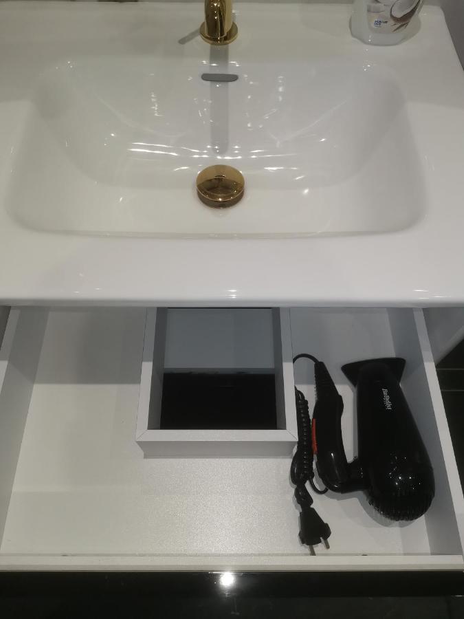 Apartment Apartament32 Golden Vip -duze Miejsce Postojowe-